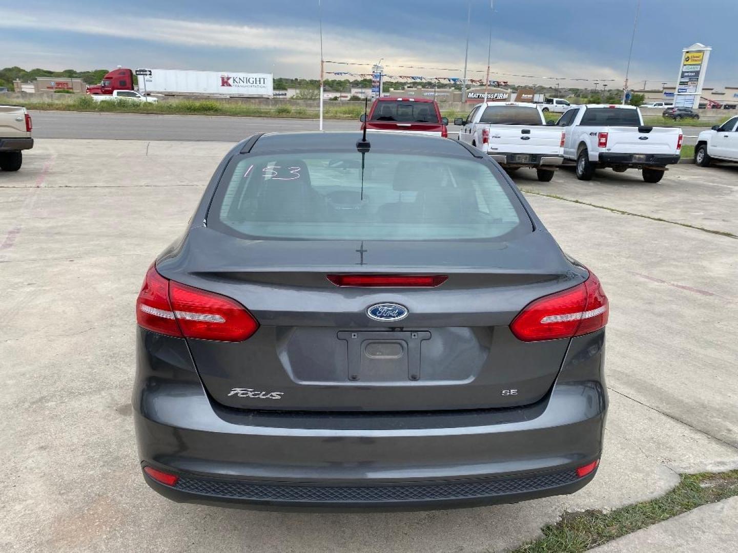 2017 Grey /Black Ford Focus (1FADP3F2XHL) , located at 1687 Business 35 S, New Braunfels, TX, 78130, (830) 625-7159, 29.655487, -98.051491 - Photo#3